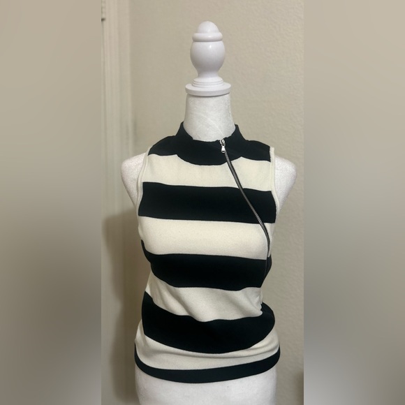 Express Tops - Express Black and White Striped Sleeveless Top w Zipper in front. High Neck
